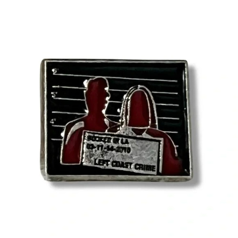Left Coast Crime 3-11-2010 Lineup Lapel Vest Hat Pin A12